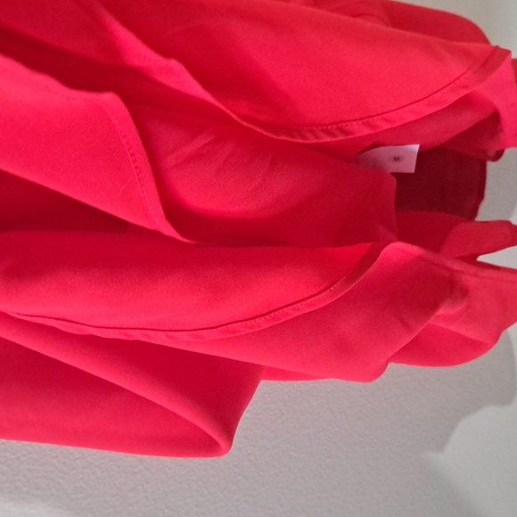 Euc red spaghetti strap The Loft top - Picture 5 of 8